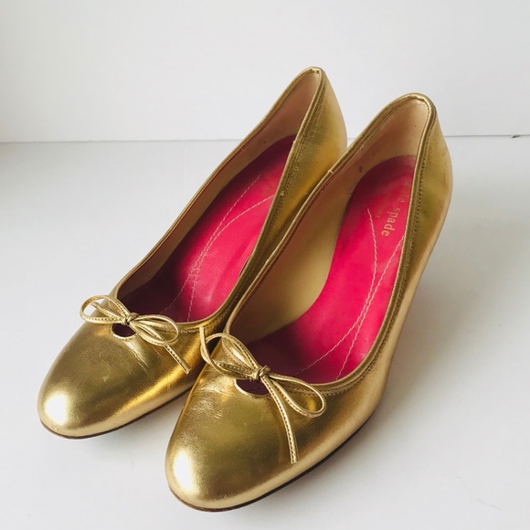 Kate spade Gold Leather Shoes Size 7B - Picture 2 of 8